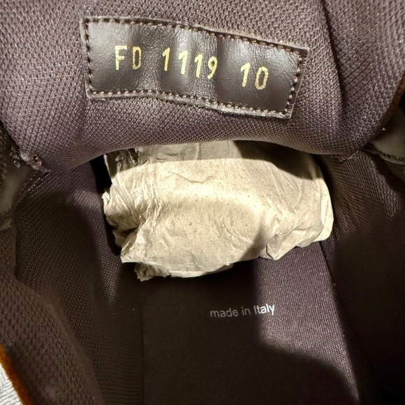 Louis Vuitton Brown and Orange Sneakers - Picture 9 of 9